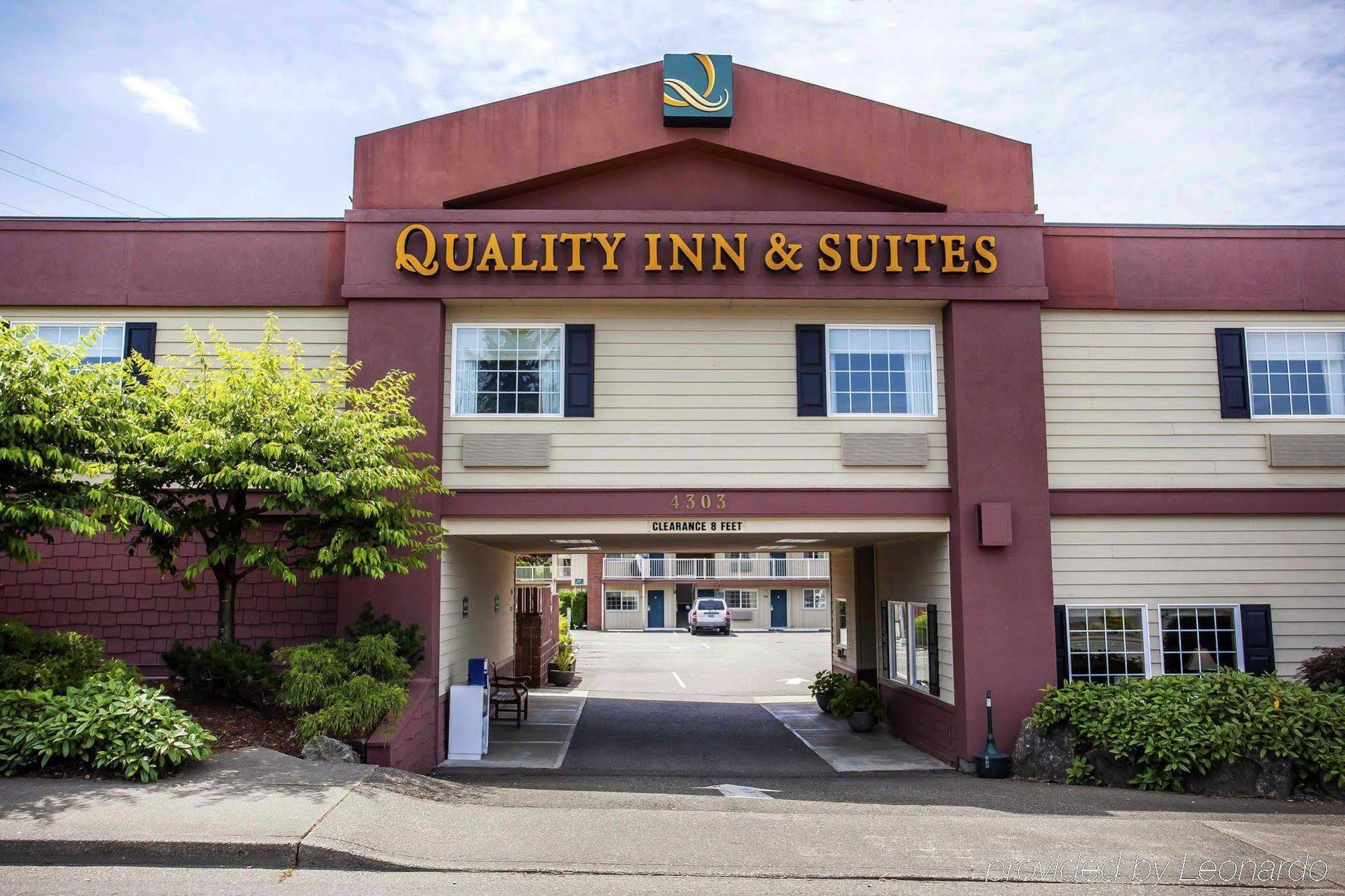 Quality Inn & Suites Bremerton Near Naval Shipyard エクステリア 写真